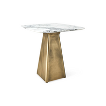 EQUILATERAL SIDE TABLE